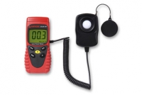 Amprobe SOLAR-100 - Medidor solar 3 1/2 dígitos
