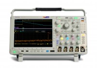 Tektronix MDO4054C - Osciloscopio de Señales Mixtas 500MHz, 4 canales